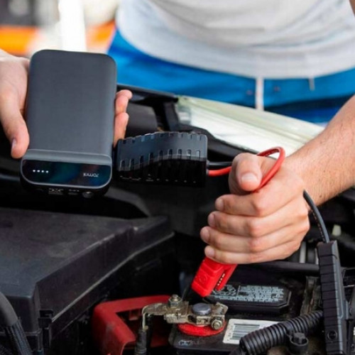 Пуско-зарядні пристрої: види та принципи роботи