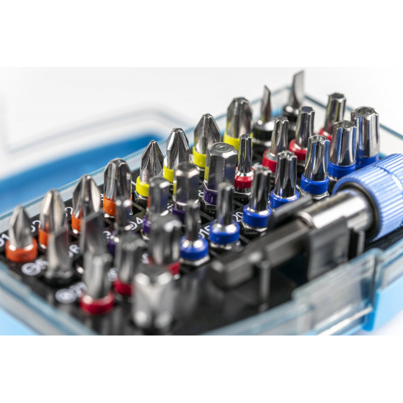 Набір біт з бітоутримувачем 1/4" SL PH PZ HEX TORX з отвором 32 шт Hogert (HT1S400)