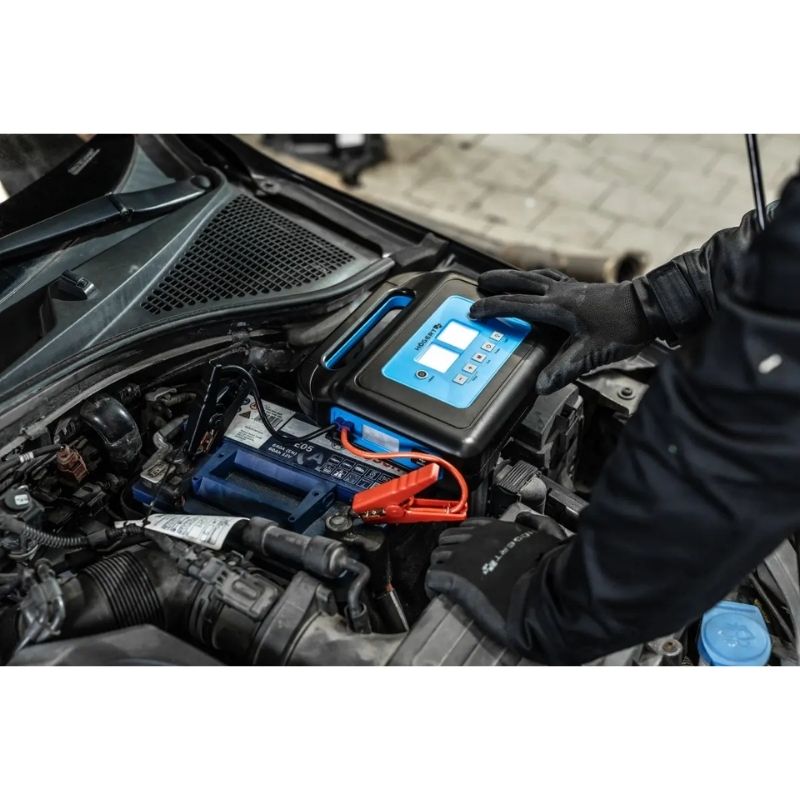 Пусковий пристрій Hogert 12В 400-800A з вбудованим компресором (HT8G624)