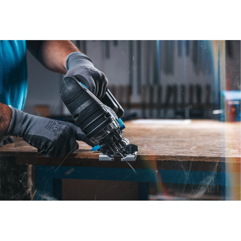 Лобзик безщітковий акумуляторний 18В Hogert (HT2E233-0JS)