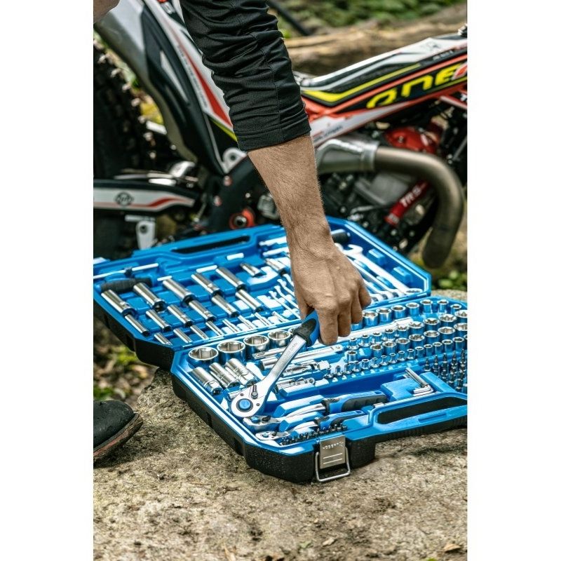 Набір інструментів 1/2″ 1/4″ 3/8″ 222шт CrV CrMo Hogert у кейсі (HT1R444)