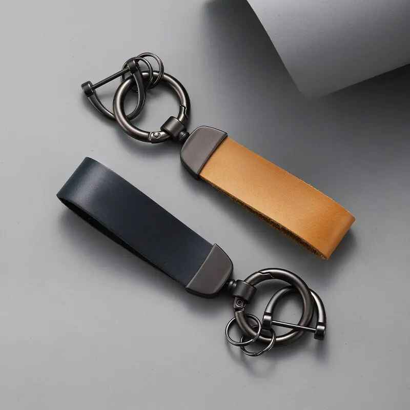 Брелок для ключів авто шкіряний RG з карабіном світло-коричневий (BR-3LBR)