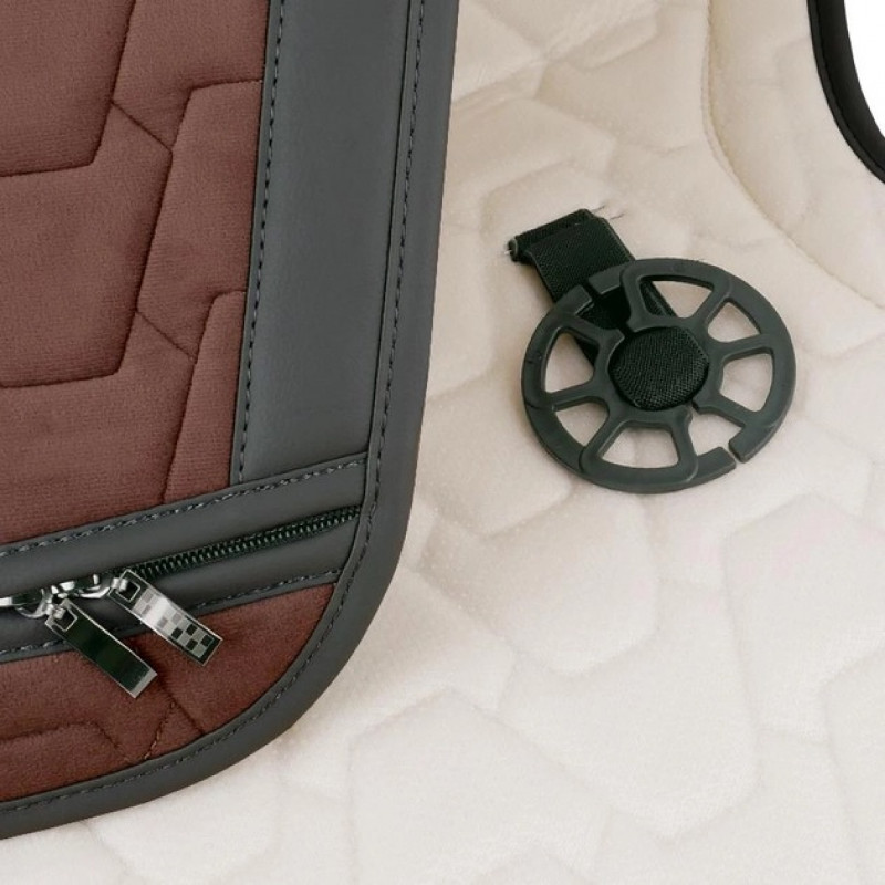 Накидки на сидіння авто преміум передні та задні преміум класу Beltex Chicago комплект чорно-кавовий (BX85120)