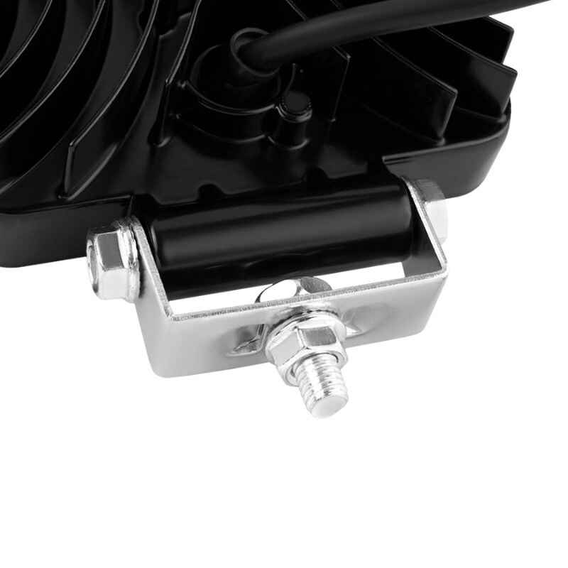 Додаткова фара на авто квадратна Spot спрямований білий колір світіння 1980Lm Brevia (10642QSX1)