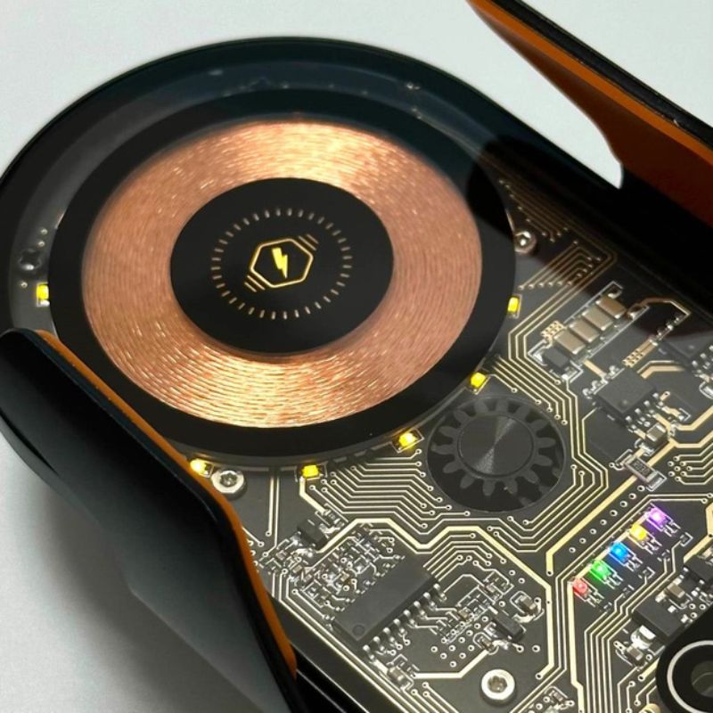 Тримач для телефону на дефлектор із бездротовою зарядкою (C13)