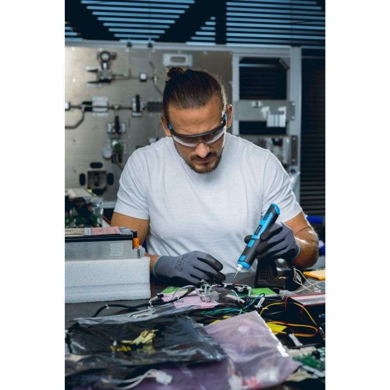 Паяльник акумуляторний 1500мАч 450°C Hogert Li-Ion 50Гц зі знімним жалом та індикатором живлення (HT2C315)